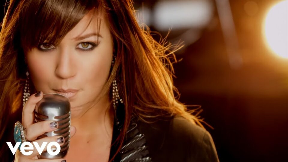 MV Stronger (What Doesn't Kill You) – Kelly Clarkson